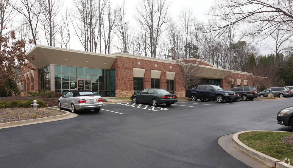 More Photos Of 4255 Johns Creek Pky, Suwanee Medical For Lease
