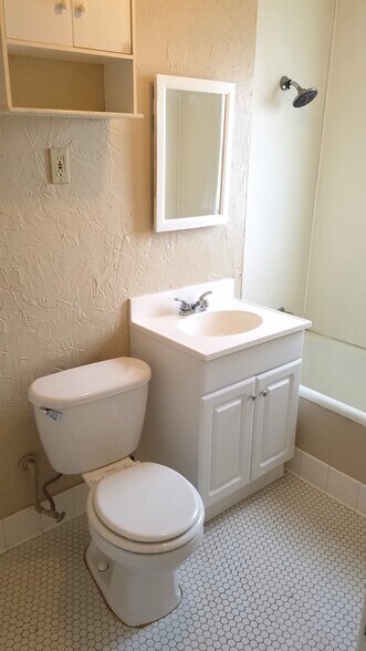 More Photos Of 104 Arden St, Waterloo Apartments For Sale