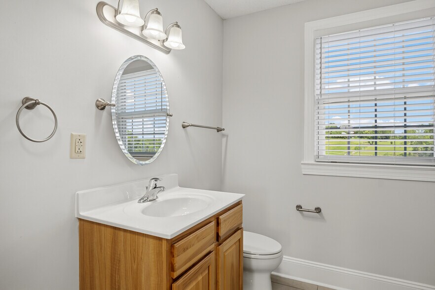 More Photos Of 6245 University Park Dr, Radford Office Residential For Sale