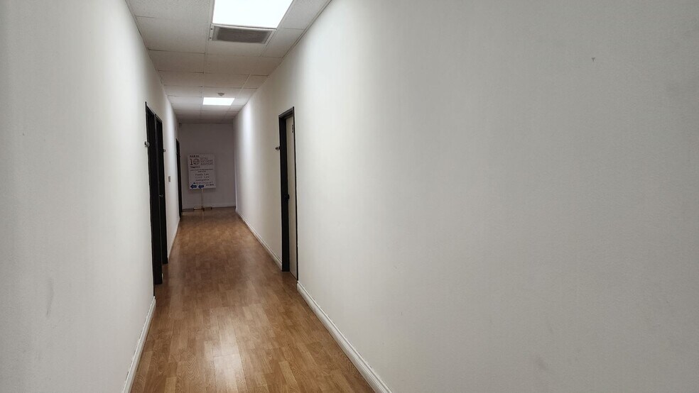 More Photos Of 4505 Allstate Dr, Riverside Office Residential For Sale