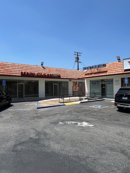 More Photos Of 1701-1723 W Main St, Alhambra General Retail For Lease
