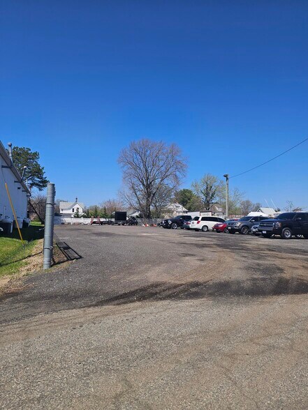 More Photos Of 317 State St, Stevensville Land For Lease