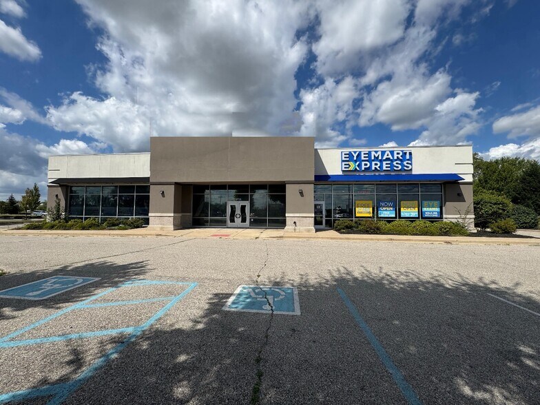 Primary Photo Of 9626 Rockville Rd, Avon Unknown For Lease