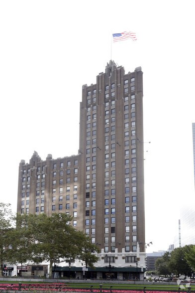 More Photos Of 60 Park Pl, Newark Office For Lease