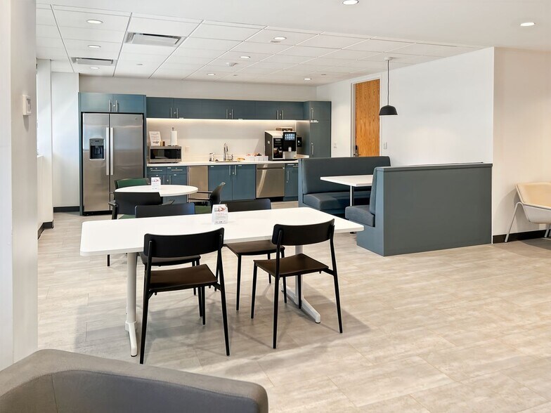 More Photos Of 6501 Park of Commerce Blvd, Boca Raton Coworking Space