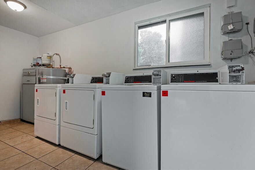 More Photos Of 828 S 500 E, Salt Lake City Apartments For Sale