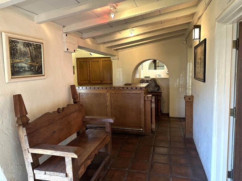 More Photos Of 4445 N 24th St, Phoenix Loft Creative Space For Sale