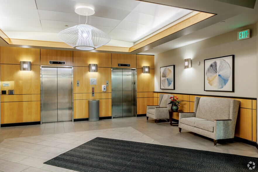 More Photos Of 10535 Park Meadows Blvd, Lone Tree Unknown For Lease