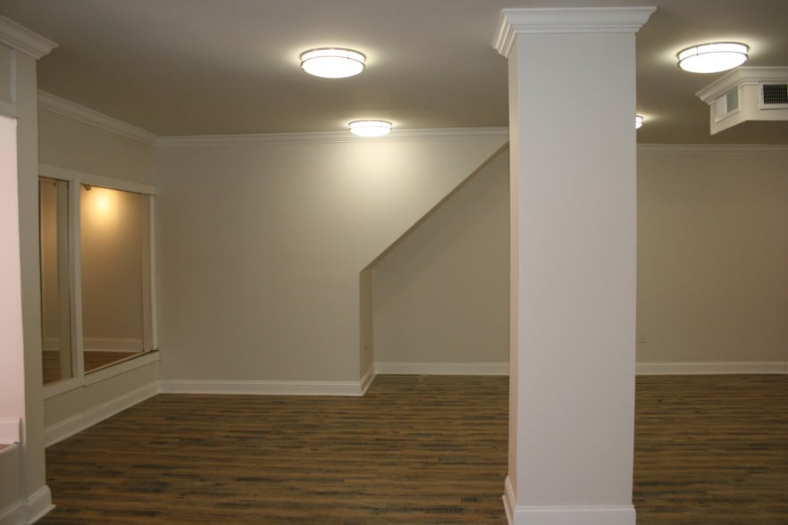 More Photos Of 114 N Howard St, Baltimore Storefront Retail Residential For Sale