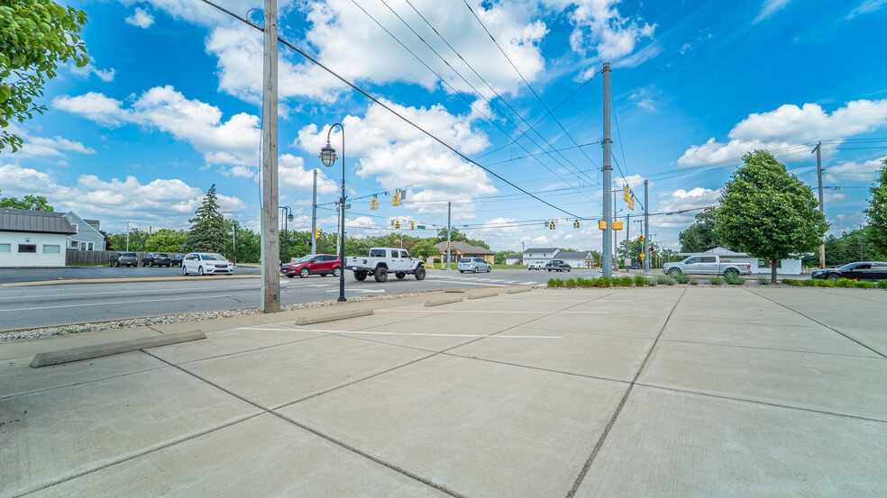 More Photos Of 9603 W 133rd Ave, Cedar Lake Office For Sale