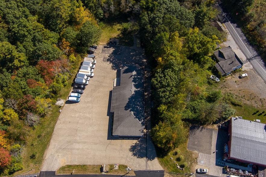 More Photos Of 10 Meadow Rd, Spencer Lodge Meeting Hall For Sale