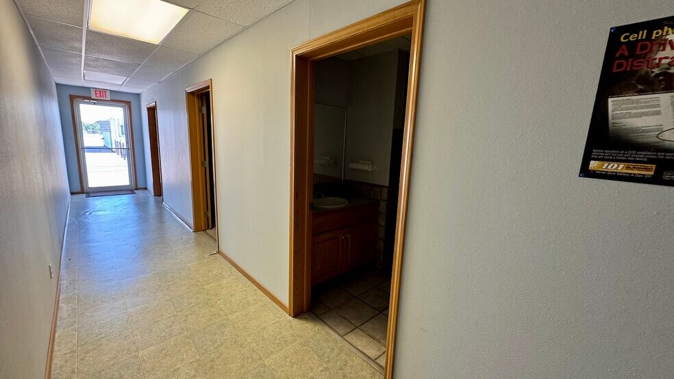 More Photos Of 230 Boyle Rd, Kiowa Service For Sale