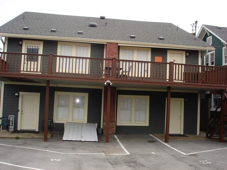 More Photos Of 1227 17th Ave S, Nashville Office For Lease