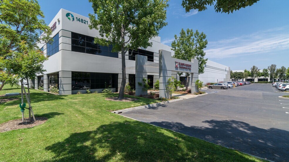 More Photos Of 14821 E Northam St, La Mirada Warehouse For Lease