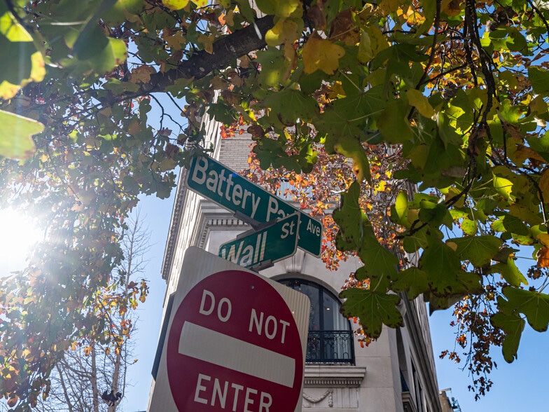 More Photos Of 24-28 Wall St, Asheville Storefront Retail Office For Lease