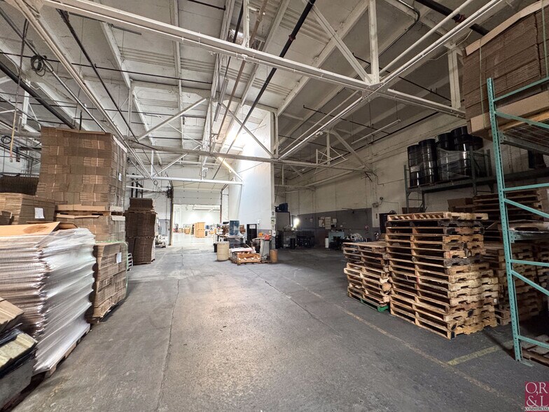 More Photos Of 2223 Thomaston Ave, Waterbury Manufacturing For Lease