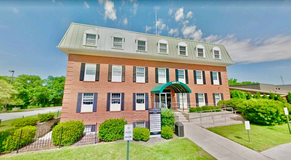 Primary Photo Of 15421 Clayton Rd, Ballwin Medical For Lease