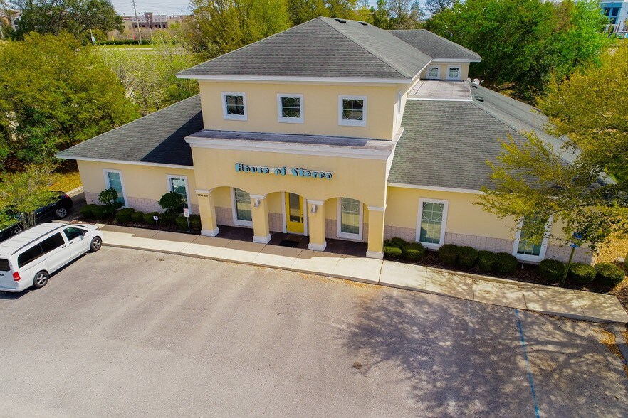 More Photos Of 8780 Perimeter Park Ct, Jacksonville Storefront Retail Office For Lease