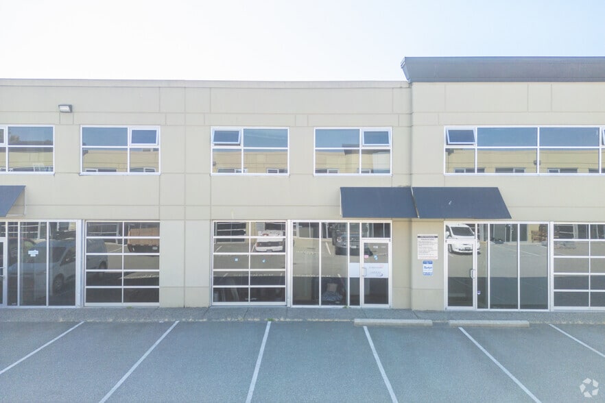 More Photos Of 12520 Horseshoe Way, Richmond Warehouse For Lease