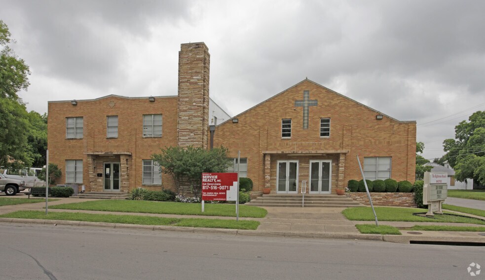 More Photos Of 1500 Circle Park Blvd, Fort Worth Religious Facility For Sale