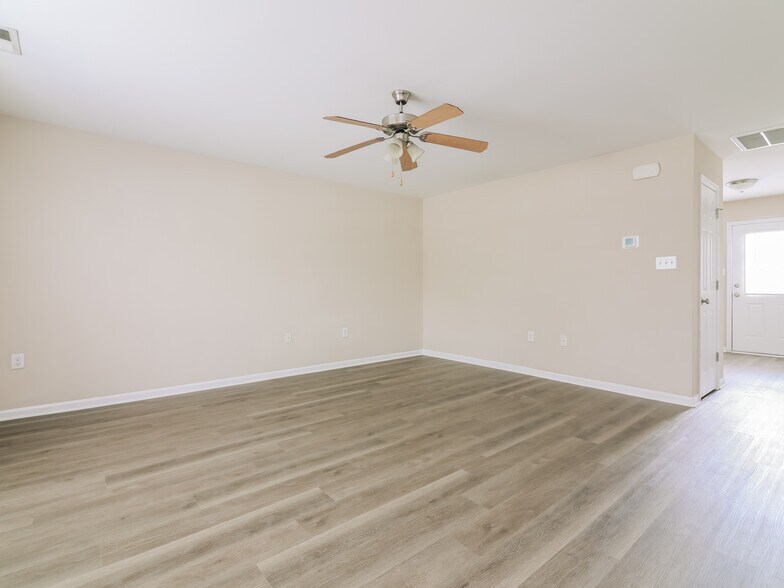 More Photos Of 15-103 Wolf Creek Ln, Lillington Apartments For Sale