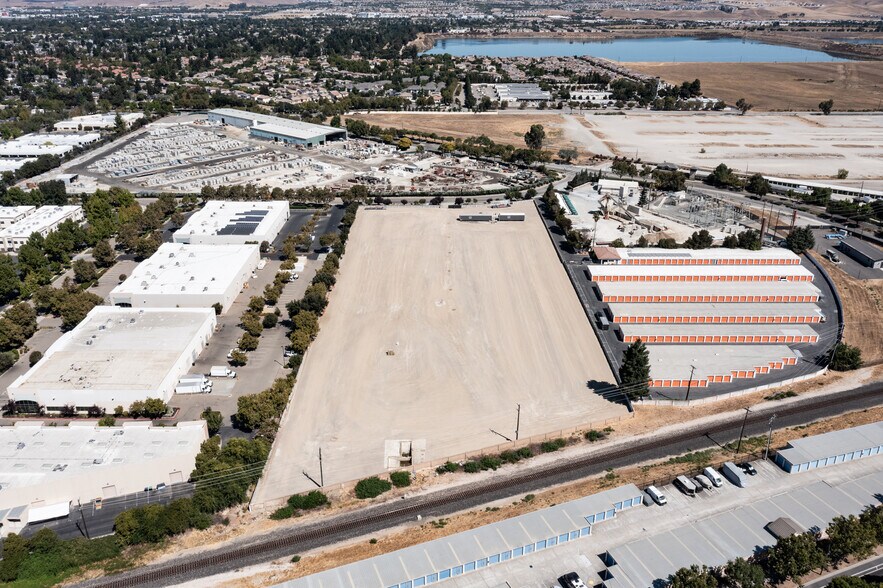 Primary Photo Of 3500 Boulder St, Pleasanton Land For Lease
