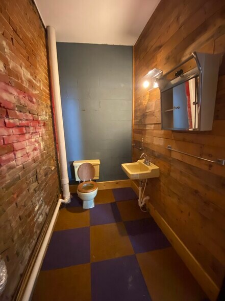 More Photos Of 208 S Lamine Ave, Sedalia Office Residential For Sale