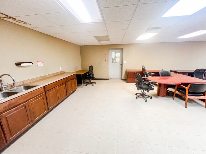 More Photos Of 4201 County 72 rd, Midland Industrial For Sale