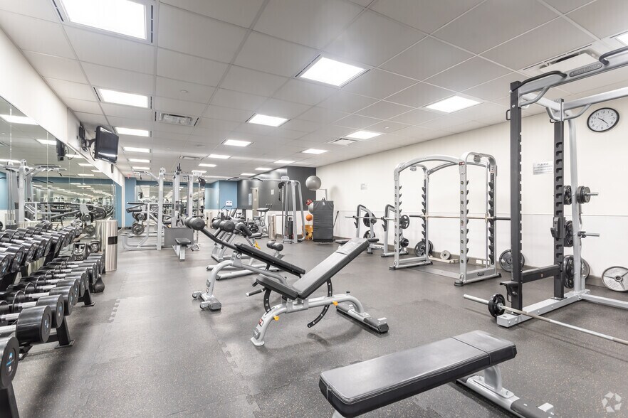 More Photos Of 10180 101 St NW, Edmonton Coworking Space