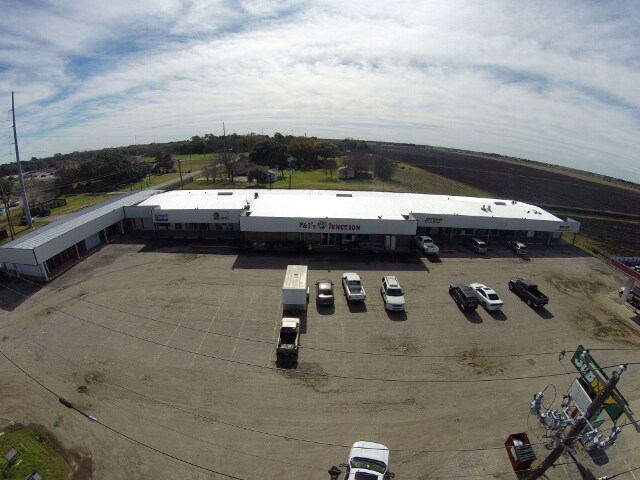 More Photos Of 1100 Main St, East Bernard Storefront For Lease