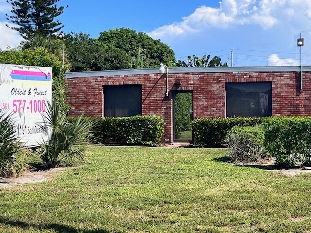 Primary Photo Of 1190-1191 Old Dixie Hwy, Delray Beach Warehouse For Lease