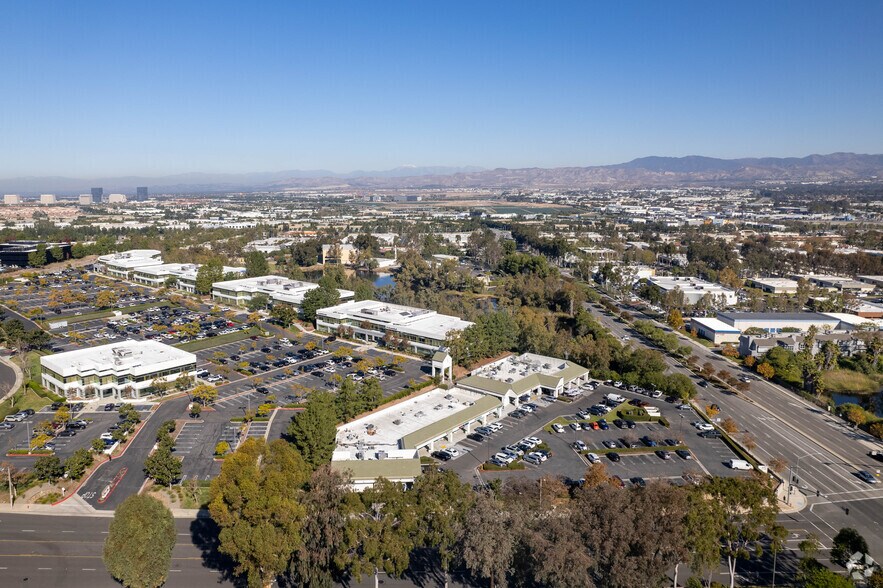 More Photos Of 24401 Ridge Route Dr, Laguna Hills General Retail For Lease