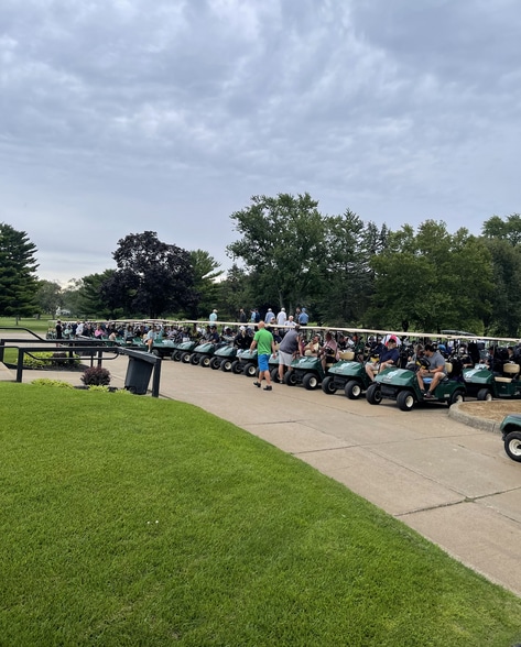 More Photos Of 5535 Wesch Rd, Brooklyn Golf Course Driving Range For Sale