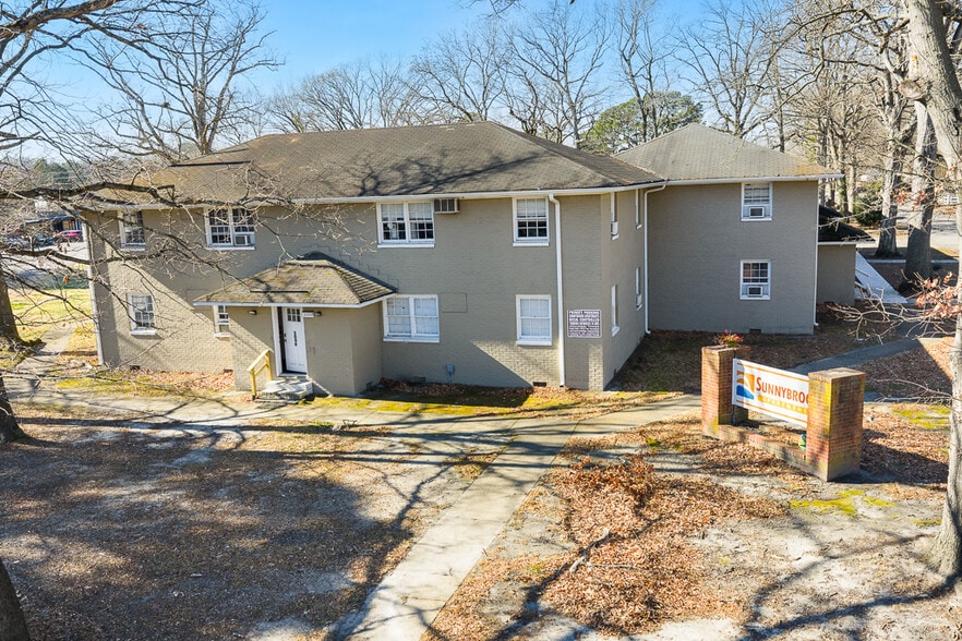 More Photos Of 824 Post Ave, Chesapeake Multifamily For Sale
