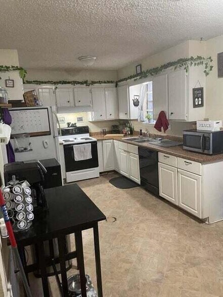 More Photos Of 109 S Brown St, Vinita Apartments For Sale