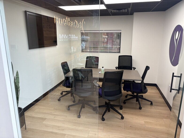 More Photos Of 400 Trade Center Dr, Saint Peters Warehouse For Sale