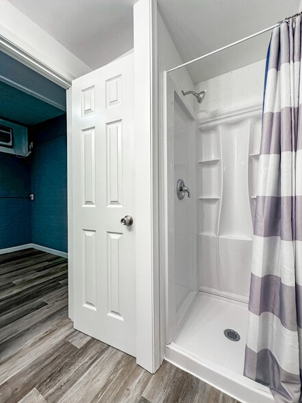 More Photos Of 300 Wilson Ave, Wakefield Sussex Self Storage For Sale