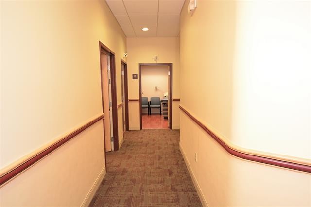 More Photos Of 7240 S US 231, Huntingburg Medical For Lease