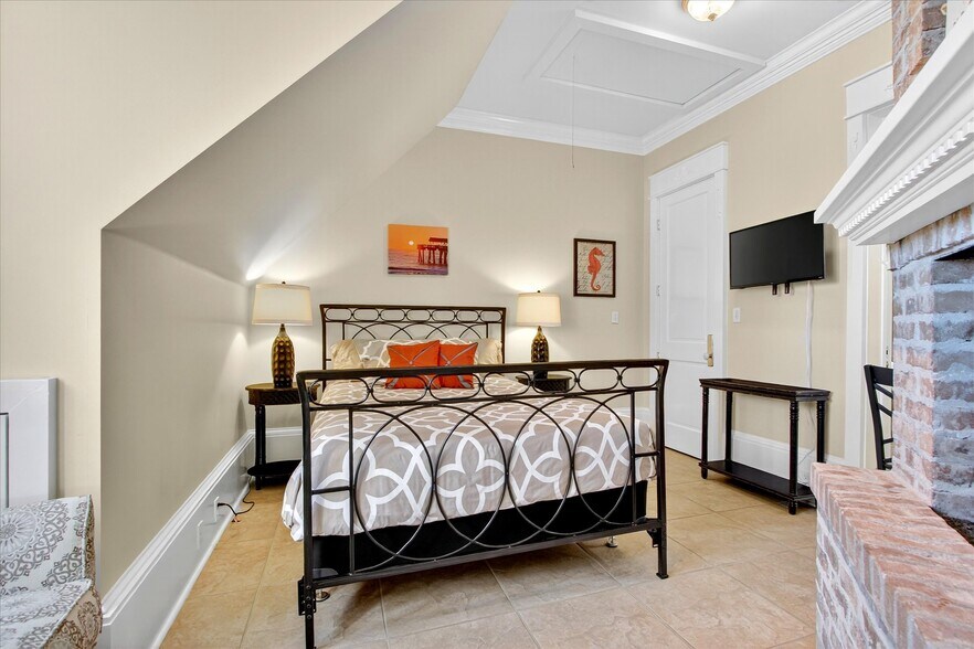 More Photos Of 1611 Glenn Swetman St, Biloxi Specialty For Sale