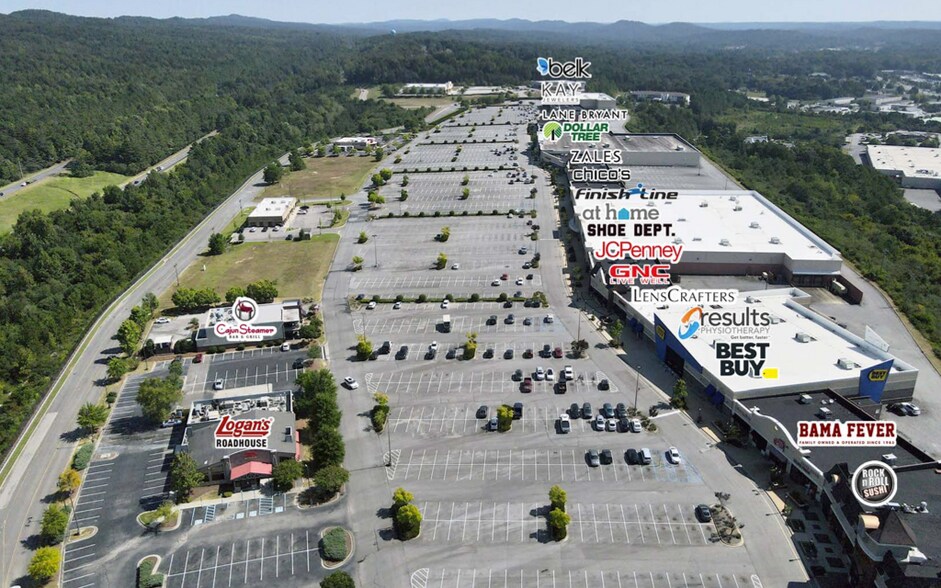 More Photos Of 5000-5084 Pinnacle Sq, Birmingham Storefront For Lease