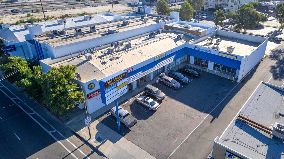 More Photos Of 8124-8144 Sunland Blvd, Sun Valley Freestanding For Lease