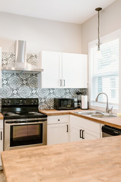 More Photos Of 616 S Converse St, Spartanburg Apartments For Sale