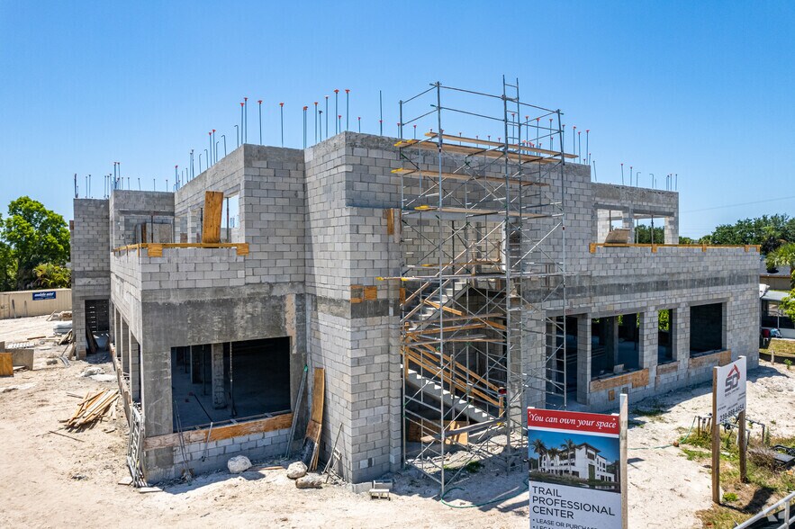 More Photos Of 3080 Tamiami Trl E, Naples Coworking Space