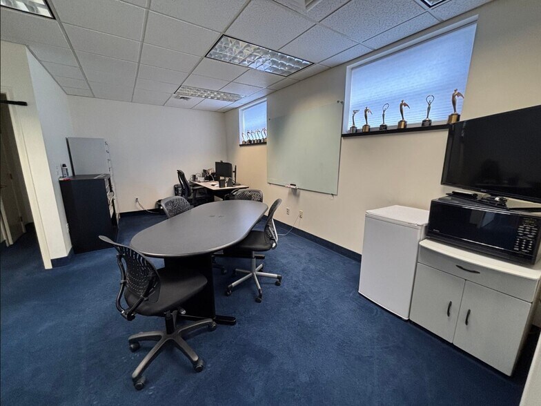 More Photos Of 11 Millbrook St, Worcester Office For Lease