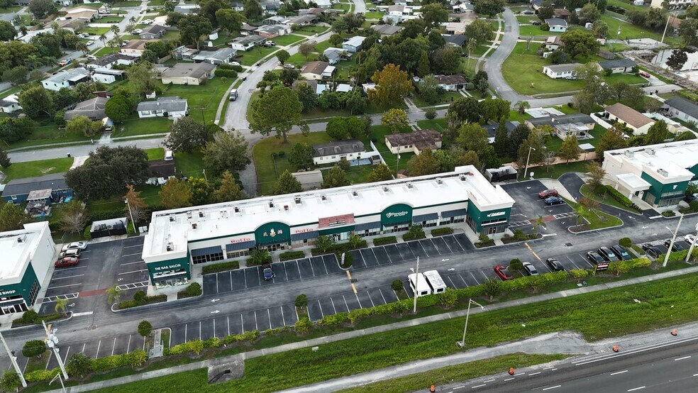 More Photos Of 1418 N Semoran Blvd, Orlando Freestanding For Lease