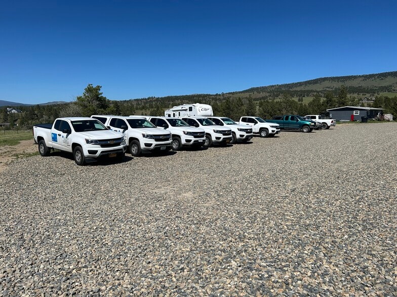 More Photos Of 5990 Spokane Ranch Rd, Helena Warehouse For Lease