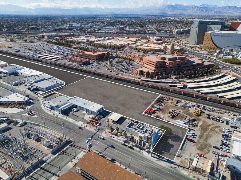 More Photos Of 840 Commerce St, Las Vegas Land For Sale