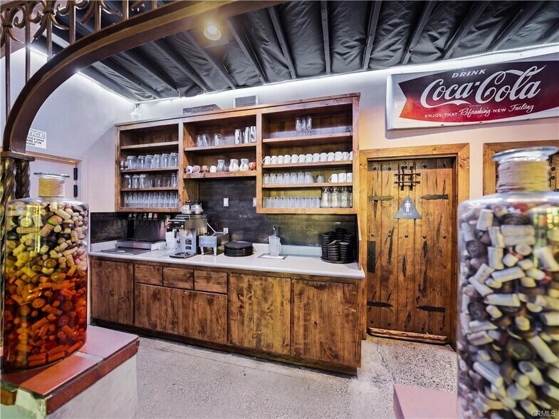 More Photos Of 2927 Spring St, Paso Robles Restaurant For Sale