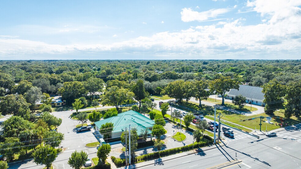 More Photos Of 2651 20th St, Vero Beach Medical For Sale