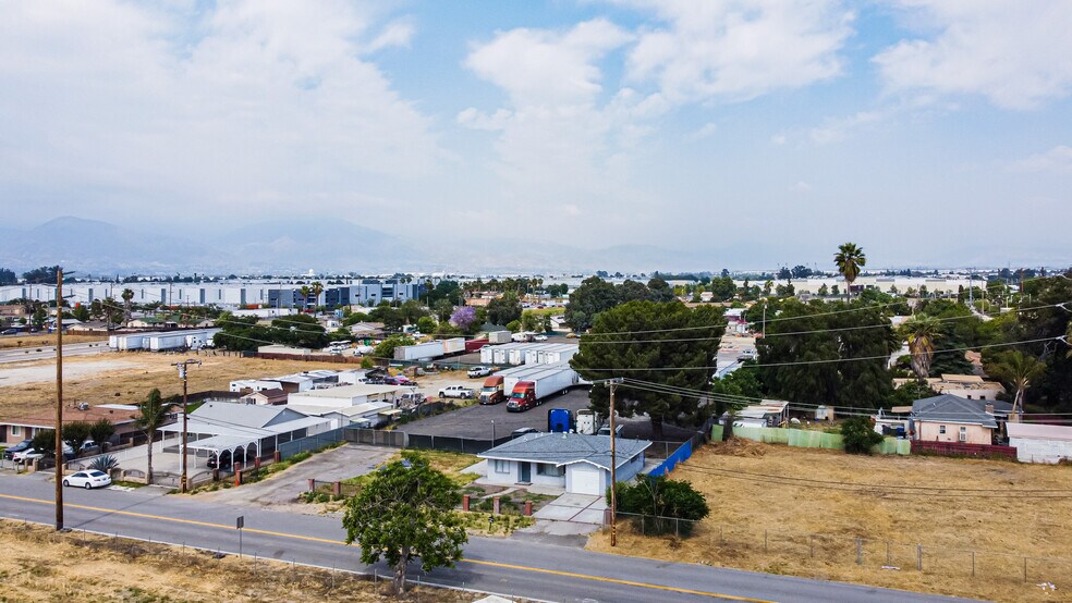 More Photos Of 1245 S Washington Ave, San Bernardino Truck Terminal For Sale